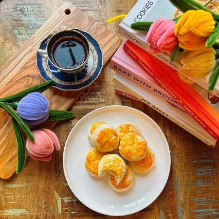 mooncake tea time